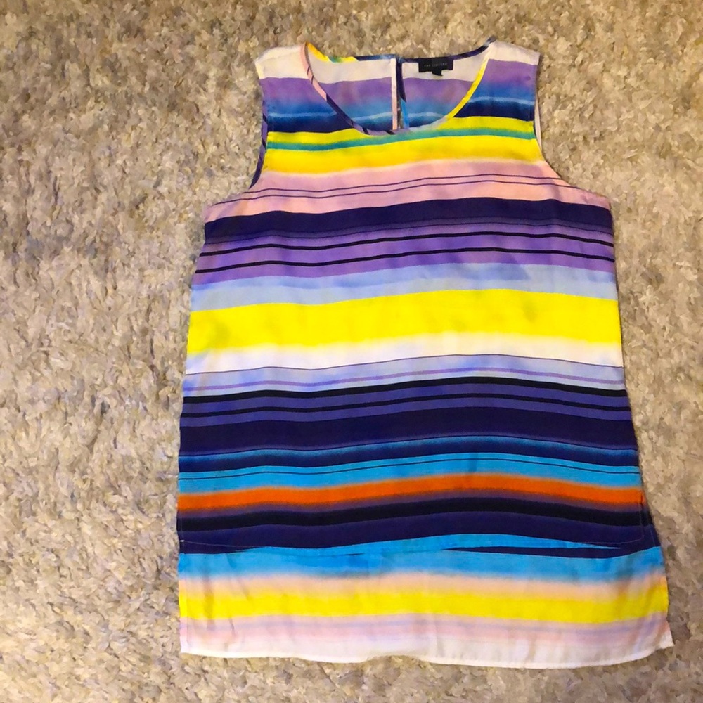 The limited striped sleeveless blouse size large